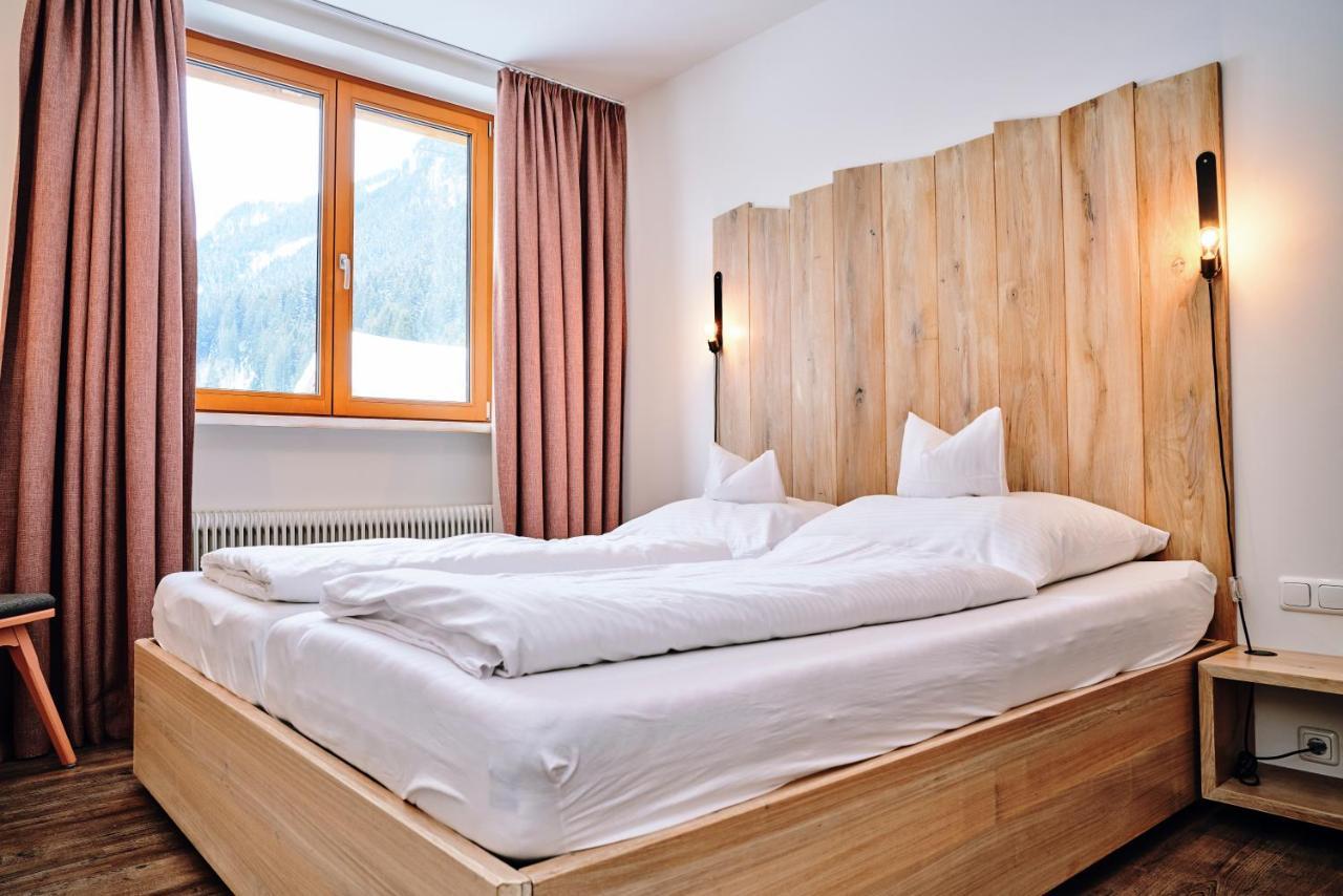 Der Tannenhof Hotel Reutte Ngoại thất bức ảnh